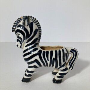 Vintage MCM Porcelain‎ Zebra Planter Made in Japan Black & White 5 x 6" Flaw